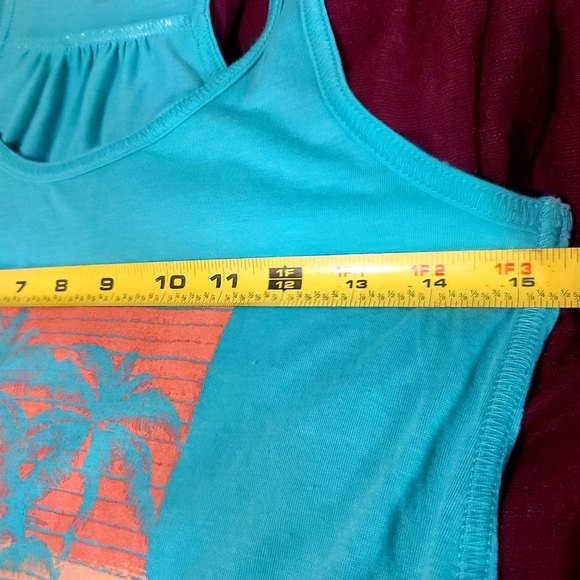 FloGrown Girl Aqua Racerback Tank Top Size Medium - Picture 14 of 15